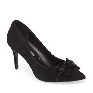 Karl Lagerfeld Black Suede Bow Pumps Pointed Toe Heels